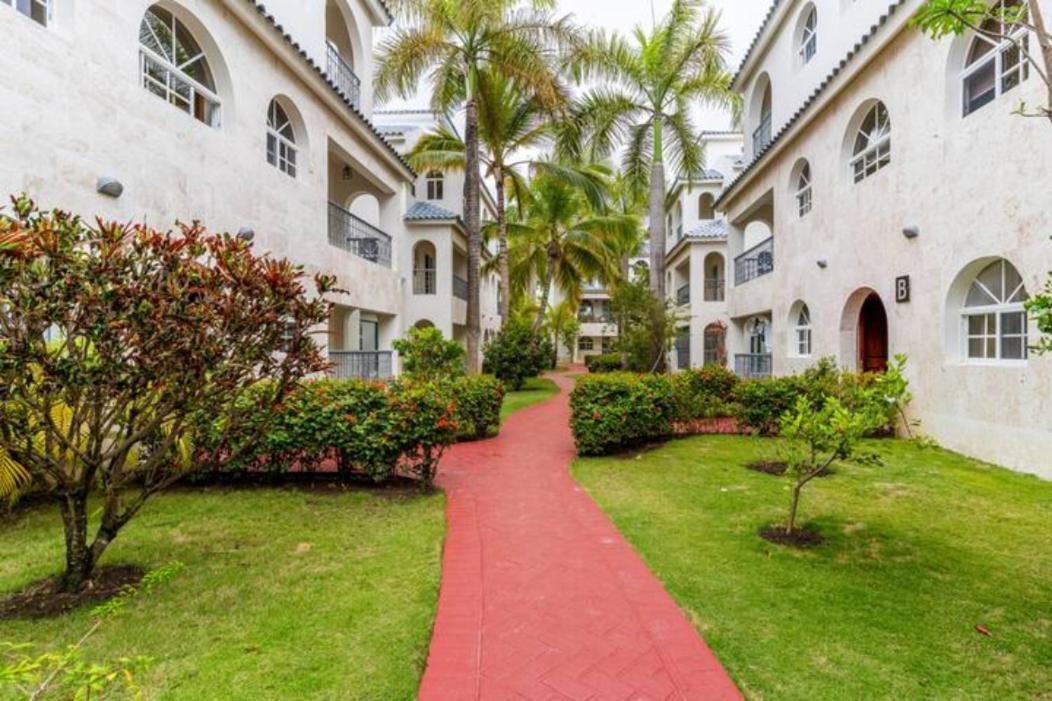 Cozy 2 Bdr Condo, With Pool Area And Free Wifi 蓬塔卡纳 外观 照片